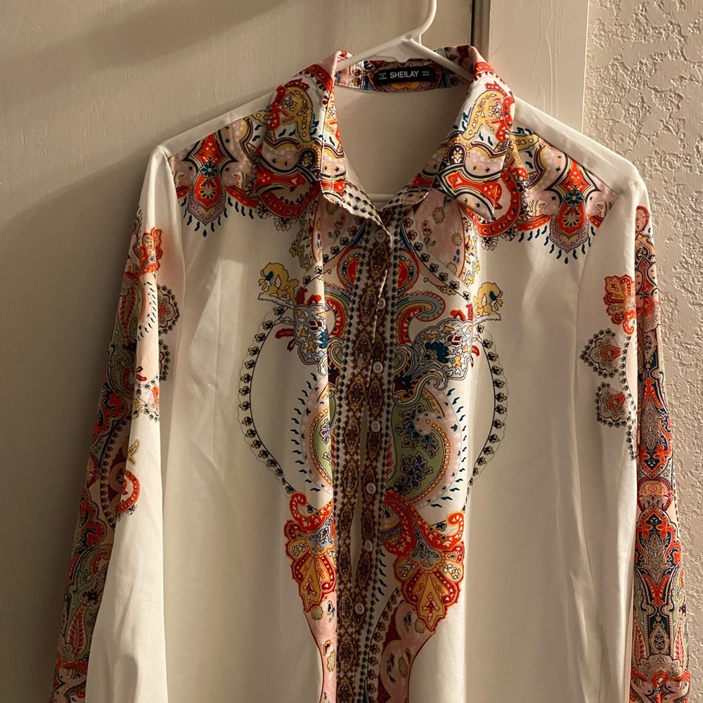 Blouse - Picture 2 of 2